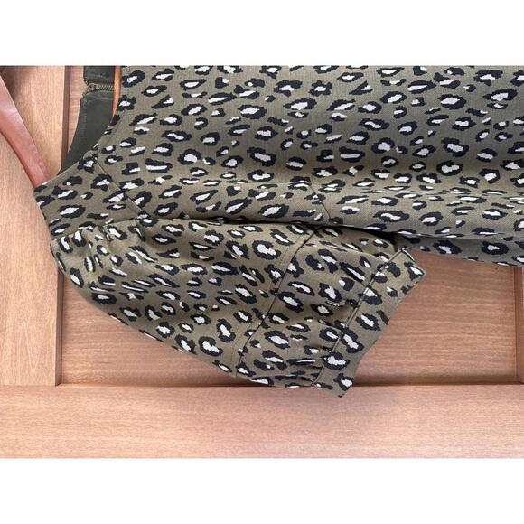THML Olive Leopard Print Puff Sleeve Knit Mini Dress Women’s size Medium - Picture 13 of 15